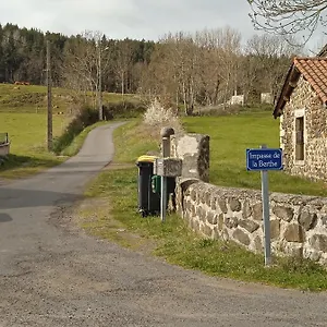Gîtes De La Berthe Hébergement de vacances